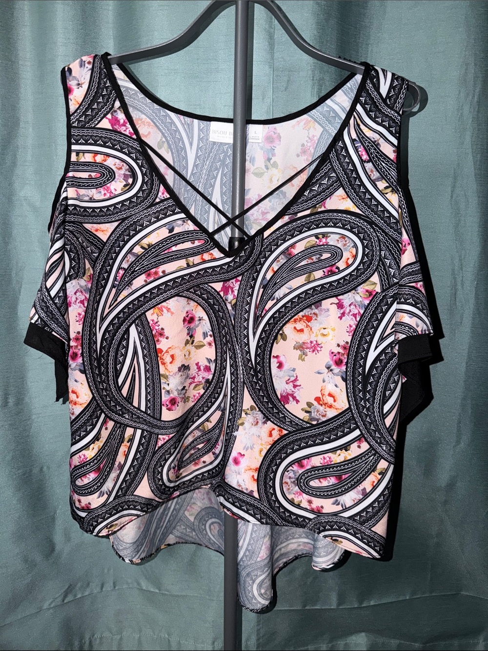 Bisou Bisou Black and Pink Paisley Floral Cold-Shoulder flutter sleeve top